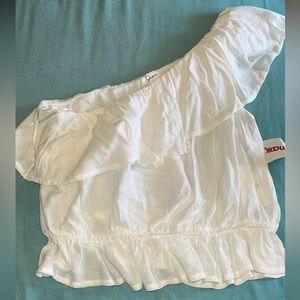White flowy Japna blouse, got as gift so tag is ripped, size L